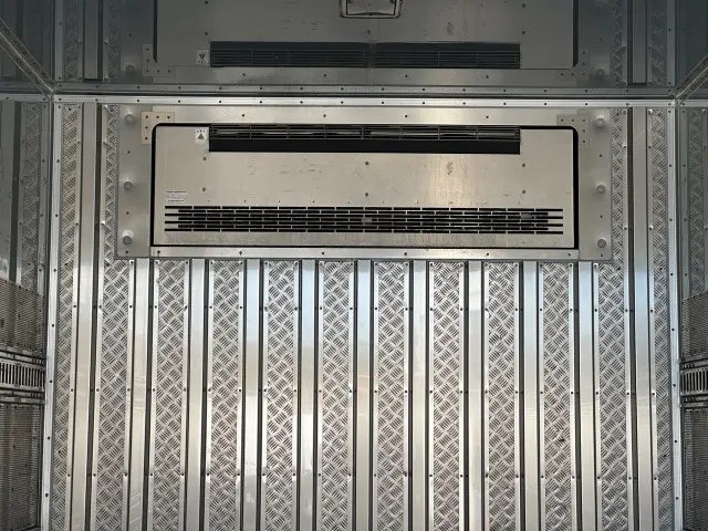 いすゞ フォワード LPG-FTR90S2の写真16
