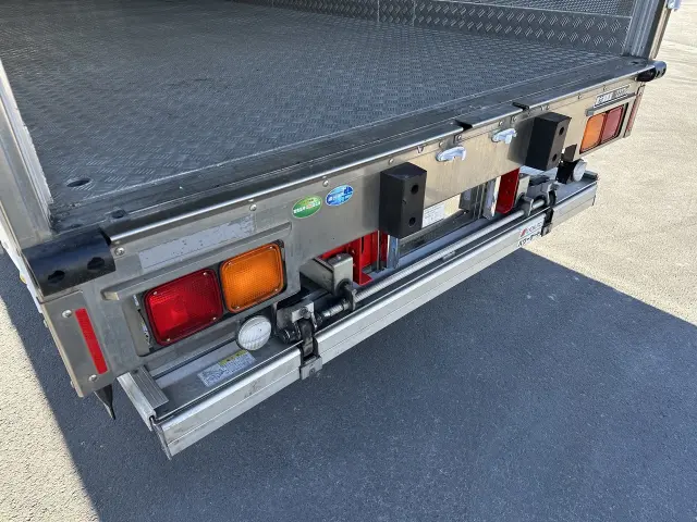 いすゞ フォワード LPG-FTR90S2の写真20