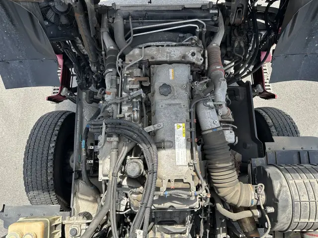 いすゞ ギガ 2KG-CYL77Cの写真23