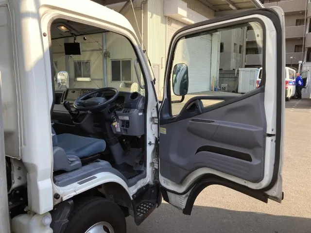 三菱 キャンター TKG-FEA20の写真19