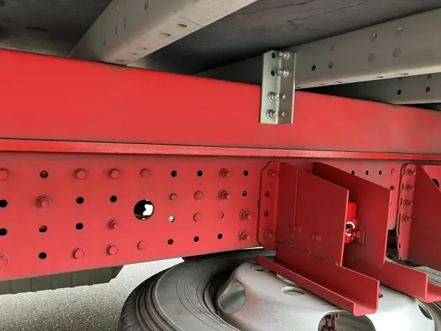 三菱 キャンター 2RG-FEA20の写真32