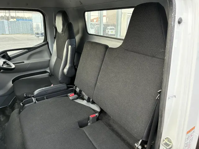 三菱 キャンター 2PG-FEB50の写真21