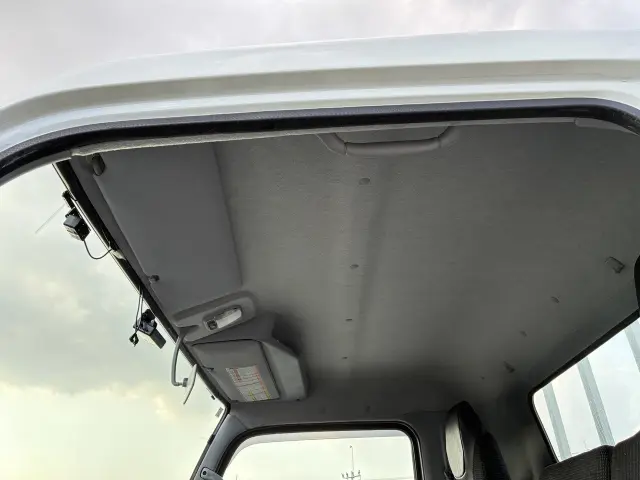 三菱 キャンター 2PG-FEB50の写真22