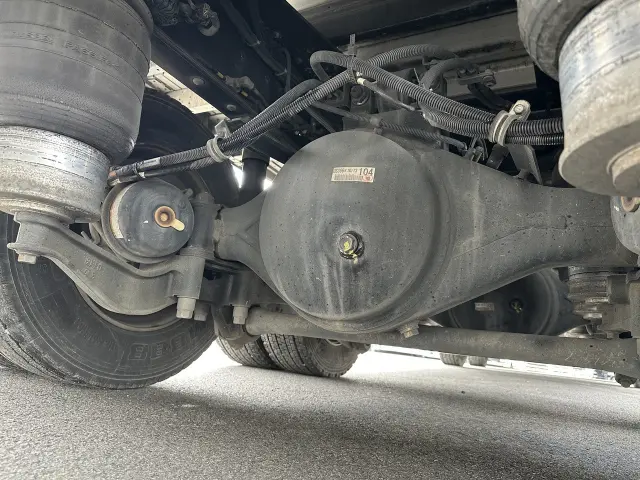 いすゞ ギガ 2PG-CYJ77Cの写真28