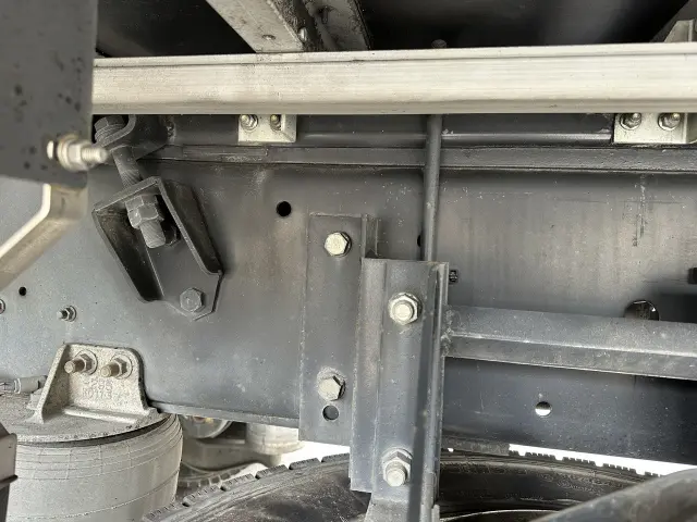 いすゞ ギガ 2PG-CYJ77Cの写真30