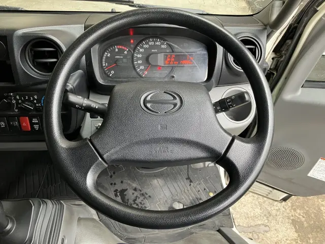 日野 デュトロ TKG-XZU605Mの写真20