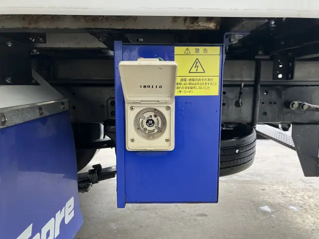 日野 デュトロ TKG-XZU605Mの写真31