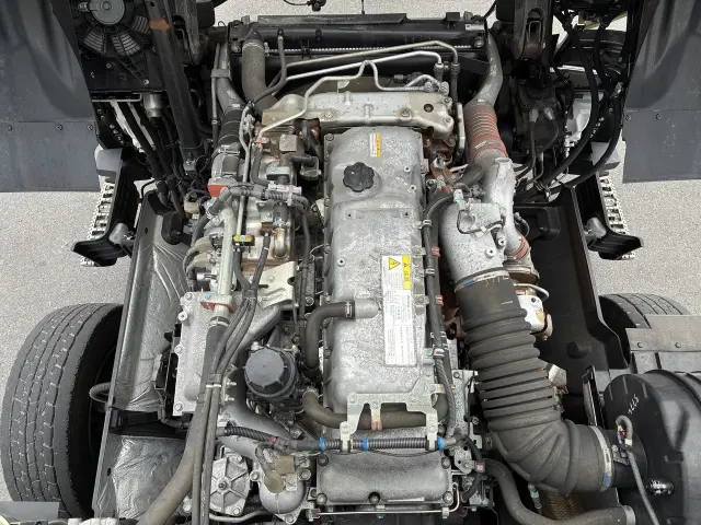 いすゞ ギガ 2PG-CYJ77Cの写真22