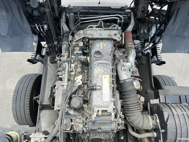 いすゞ ギガ 2PG-CYJ77Cの写真22