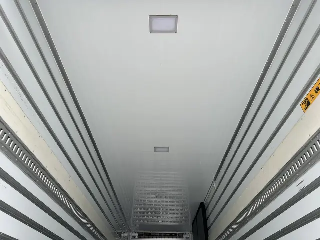 いすゞ ギガ 2PG-CYJ77Cの写真14