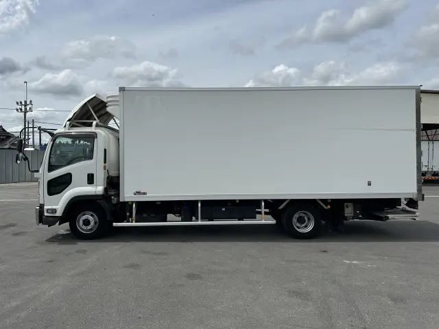 いすゞ フォワード 2PG-FRR90S2の写真4