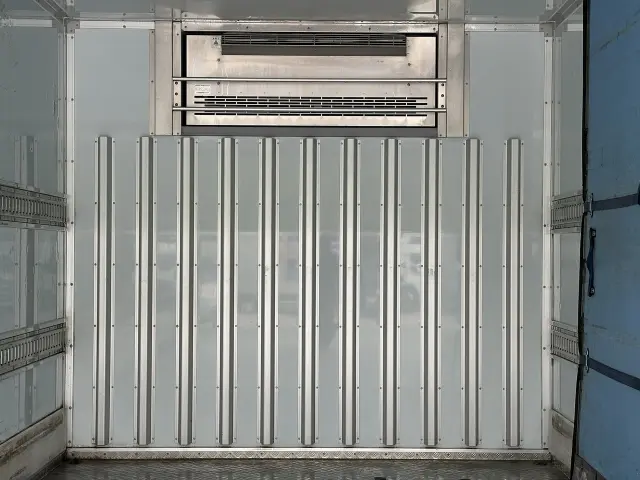 いすゞ フォワード 2PG-FRR90S2の写真18