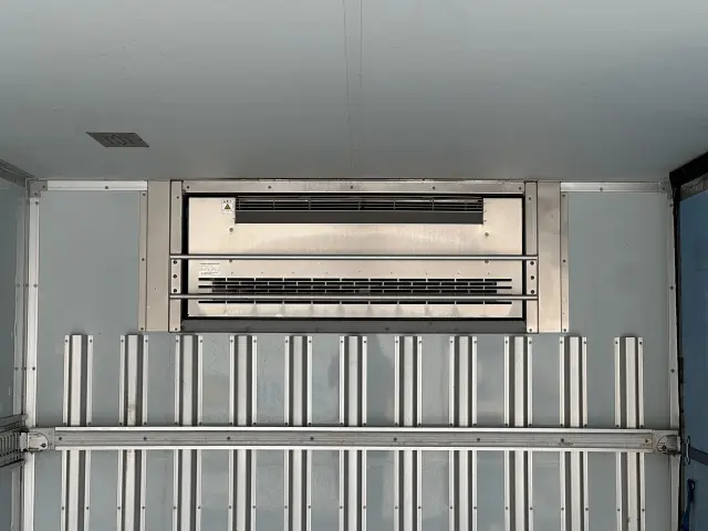 いすゞ フォワード 2PG-FRR90S2の写真15