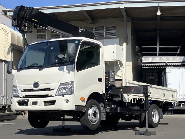 日野 デュトロ 2RG-XZU712Mの写真1