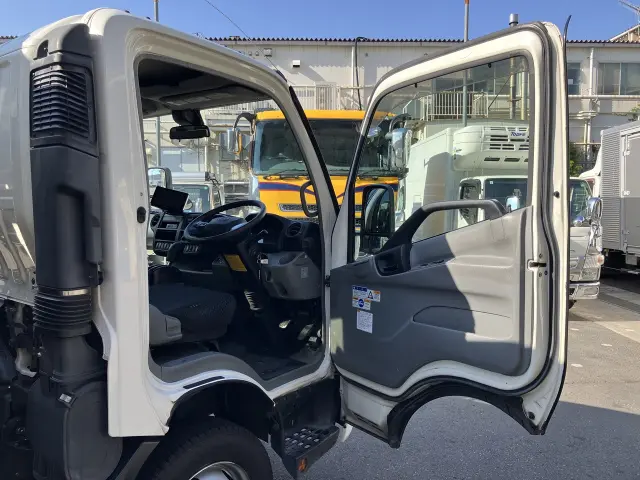 日野 デュトロ 2RG-XZU712Mの写真20