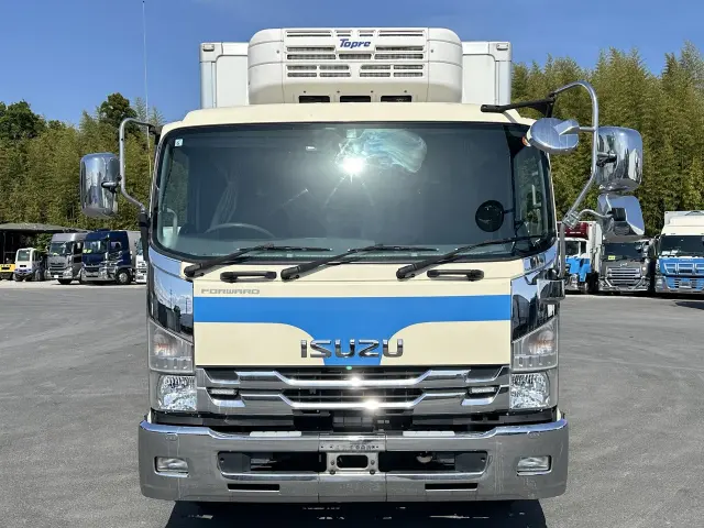 いすゞ フォワード 2PG-FRR90T2の写真8