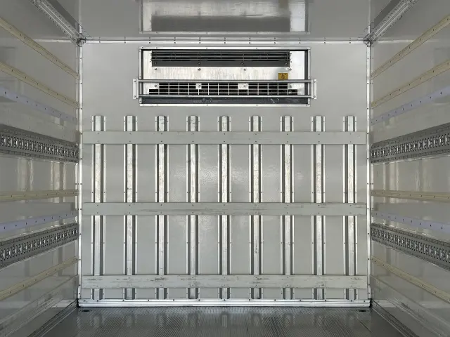 いすゞ フォワード 2PG-FRR90T2の写真18