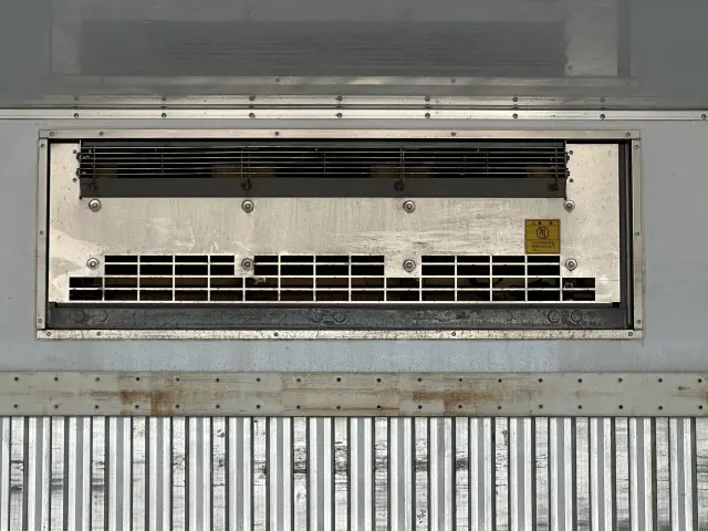 いすゞ フォワード 2PG-FRR90T2の写真16