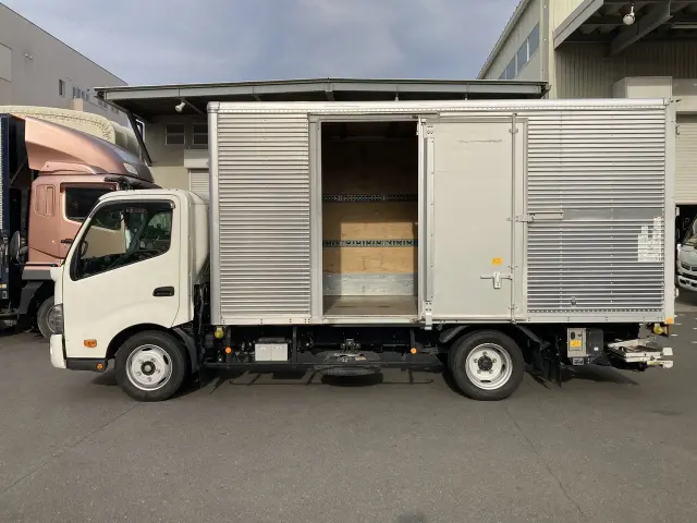 日野 デュトロ 2RG-XZU710Mの写真5
