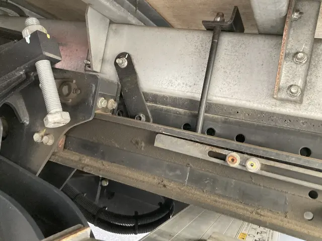 日野 デュトロ 2RG-XZU710Mの写真33