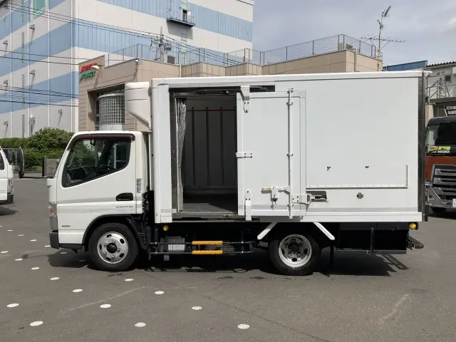 三菱 キャンター TPG-FBA50の写真5