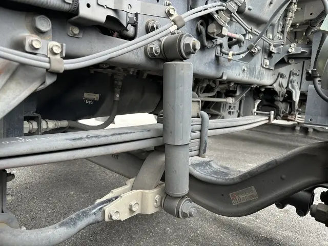 いすゞ ギガ 2PG-CYJ77Cの写真29