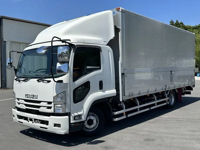 いすゞ フォワード 2RG-FRR90T2の写真1