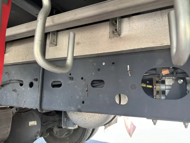 いすゞ フォワード 2RG-FRR90T2の写真30