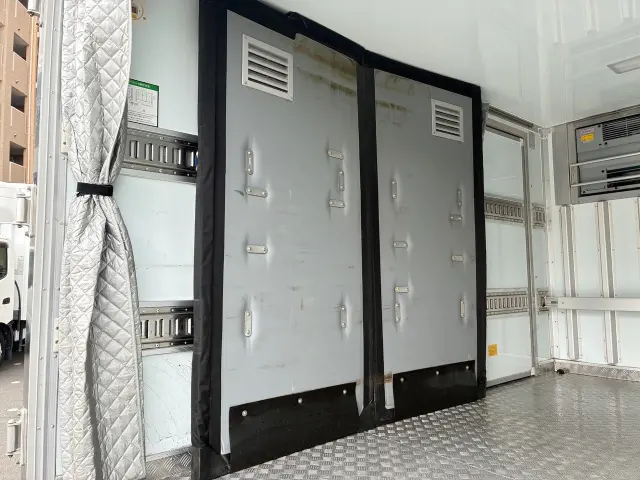 三菱 キャンター 2RG-FBA20の写真14