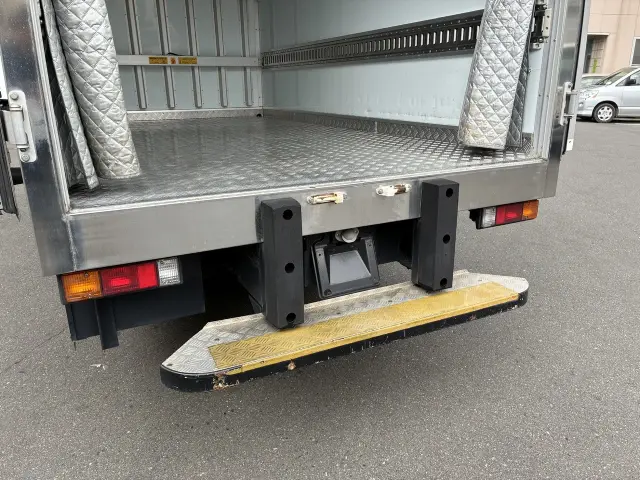 三菱 キャンター 2RG-FBA20の写真18
