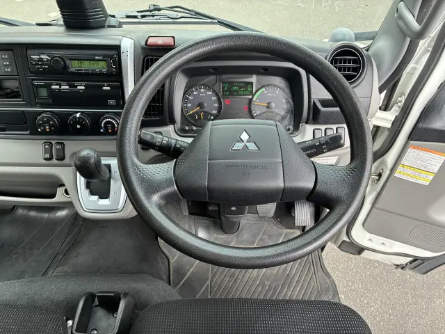 三菱 キャンター 2RG-FBA20の写真20
