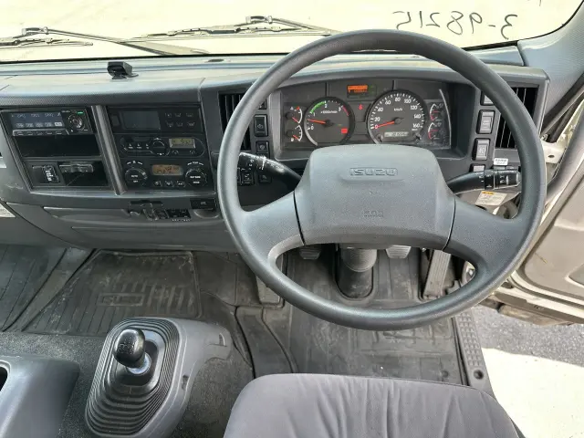 いすゞ フォワード 2RG-FTR90V2の写真21