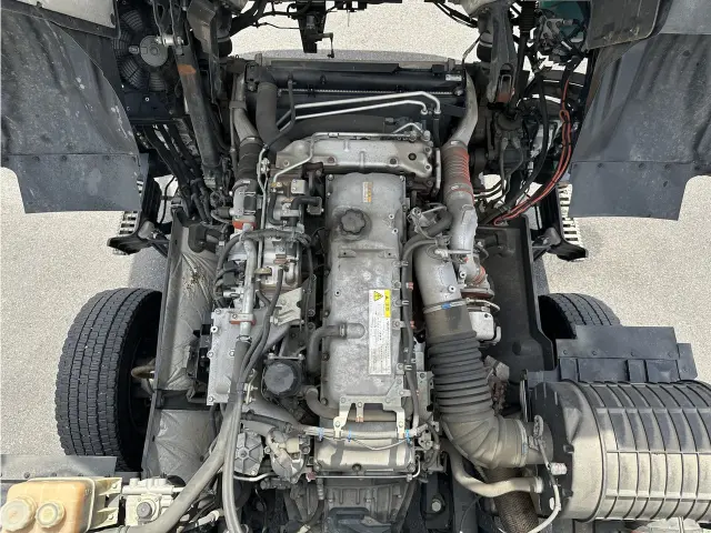 いすゞ ギガ 2PG-CYJ77Cの写真23