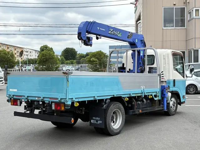 いすゞ エルフ TKG-NMR85ARの写真2