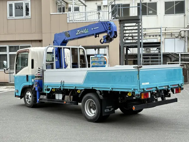 いすゞ エルフ TKG-NMR85ARの写真6