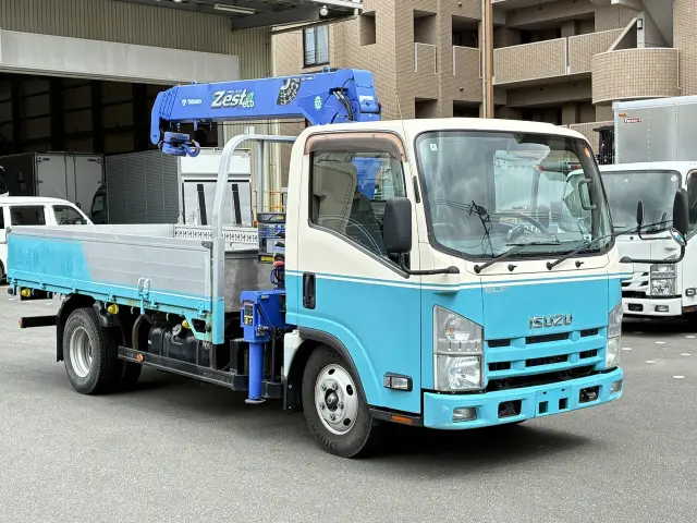 いすゞ エルフ TKG-NMR85ARの写真9