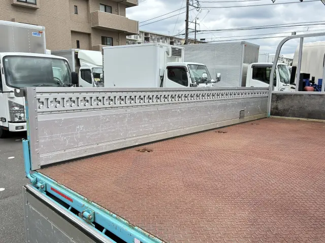 いすゞ エルフ TKG-NMR85ARの写真14