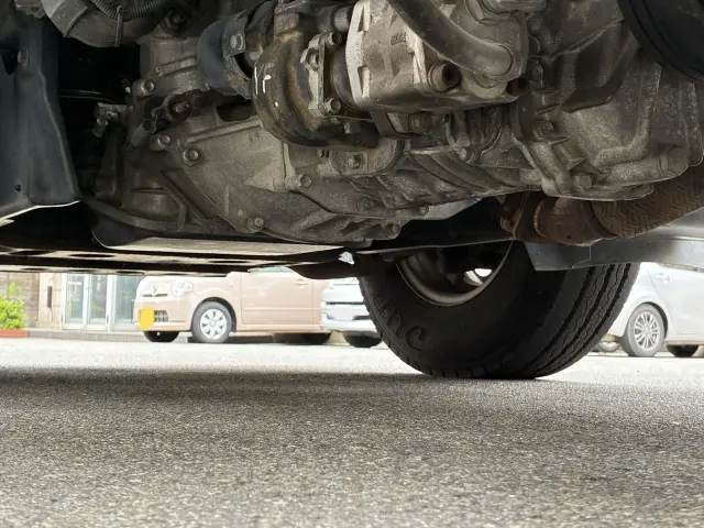 いすゞ エルフ TKG-NMR85ARの写真26