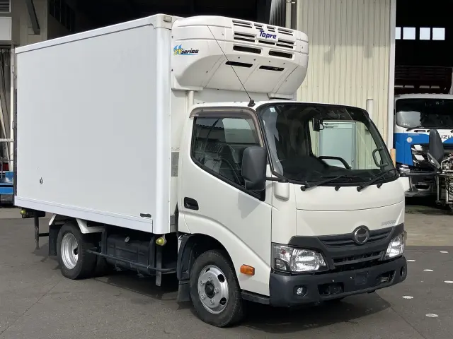 日野 デュトロ TKG-XZC605Mの写真7