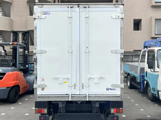 三菱 キャンター 2PG-FEAV0の写真7