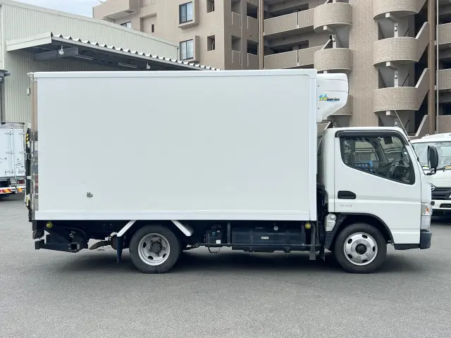 三菱 キャンター 2PG-FEAV0の写真8