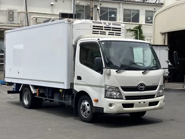日野 デュトロ TKG-XZU710Mの写真7