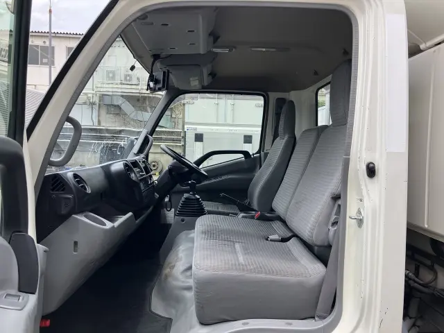 日野 デュトロ TKG-XZU710Mの写真22
