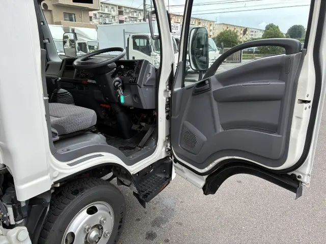 いすゞ エルフ TRG-NLR85ANの写真18