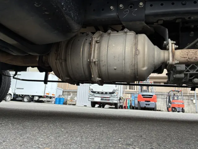いすゞ エルフ TRG-NLR85ANの写真26