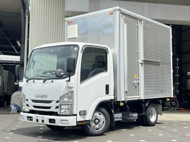いすゞ エルフ TPG-NMR85ANの写真1