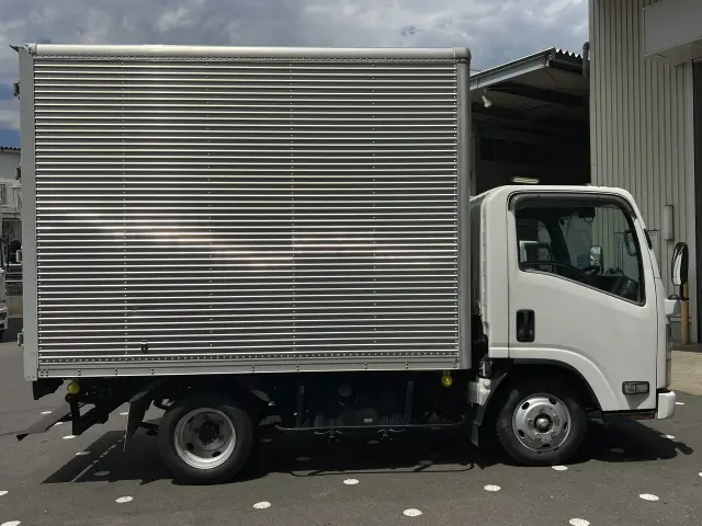いすゞ エルフ TPG-NMR85ANの写真7