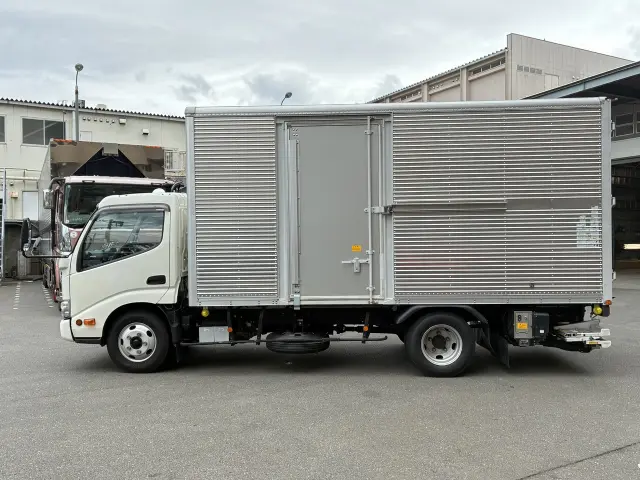 日野 デュトロ 2RG-XZU650Mの写真4