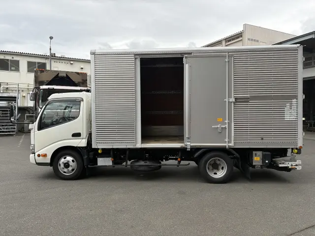 日野 デュトロ 2RG-XZU650Mの写真5