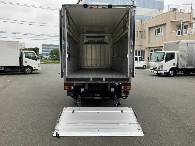いすゞ エルフ TPG-NMR85ANの写真12